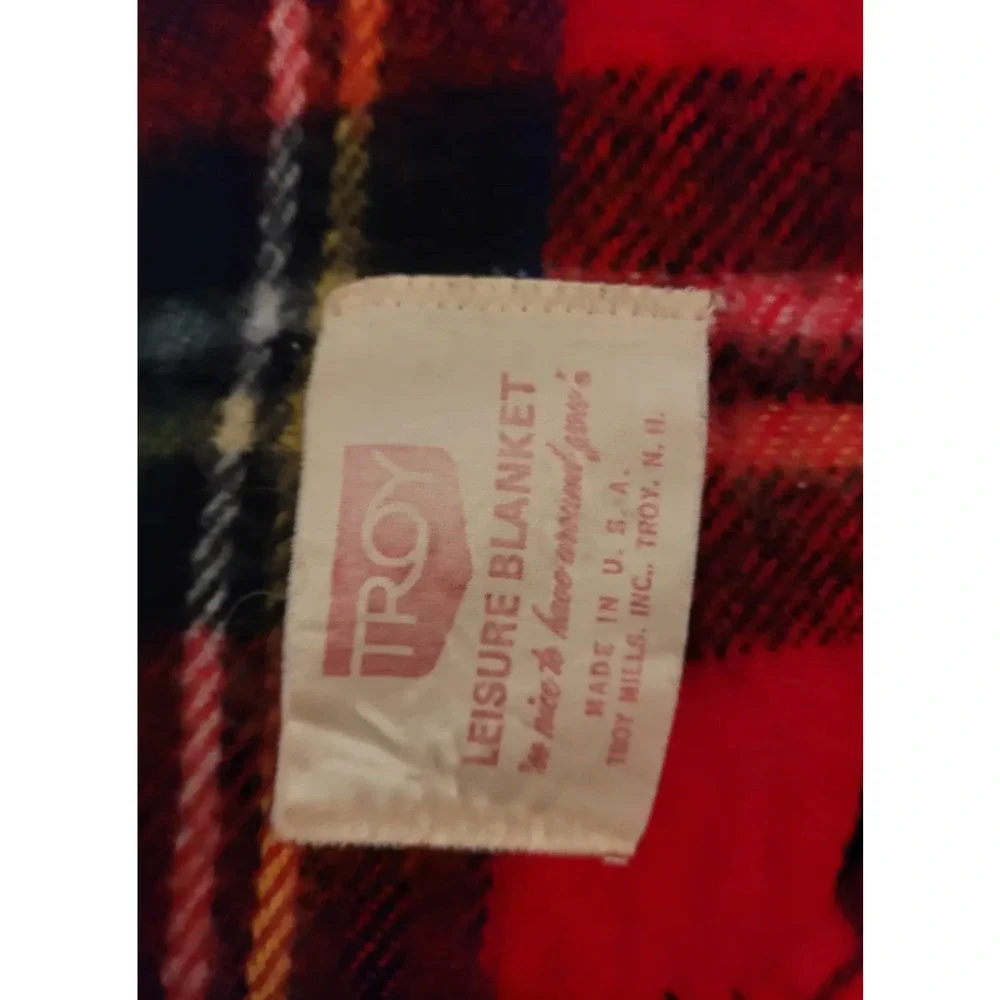 Vintage Troy Leisure Blanket Christmas Winter Cabin Plaid